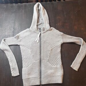 LULULEMON Embrace Hoodie Ribbed Knit Heathered Grey Sz Small(?) READ